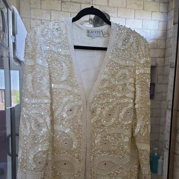 Blingy beaded evening jacket by Black tie  Oleg Cassini - Picture 1 of 4